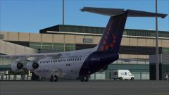 Just finished painting my very first RJ85 and BEELINE.
