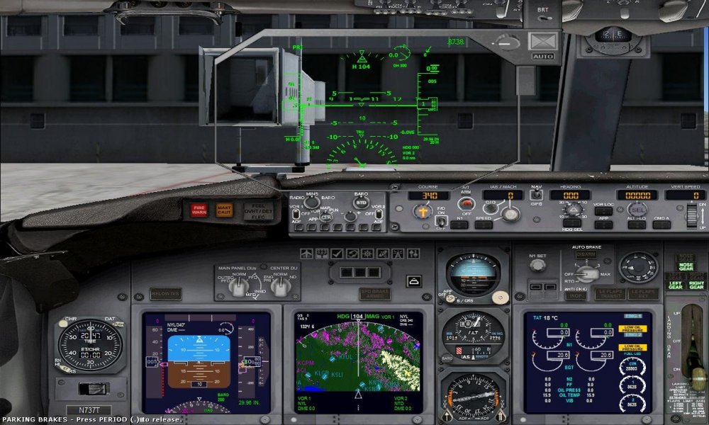 737 HUD.JPG