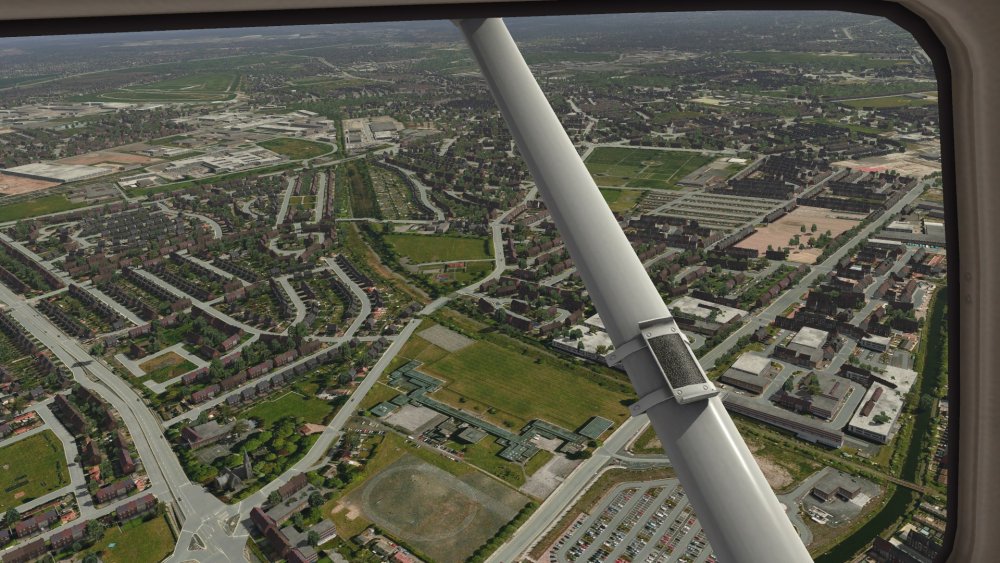 Cessna_172SP_45.thumb.jpeg.667004f09c49c2916ec724680532f5d6.jpeg